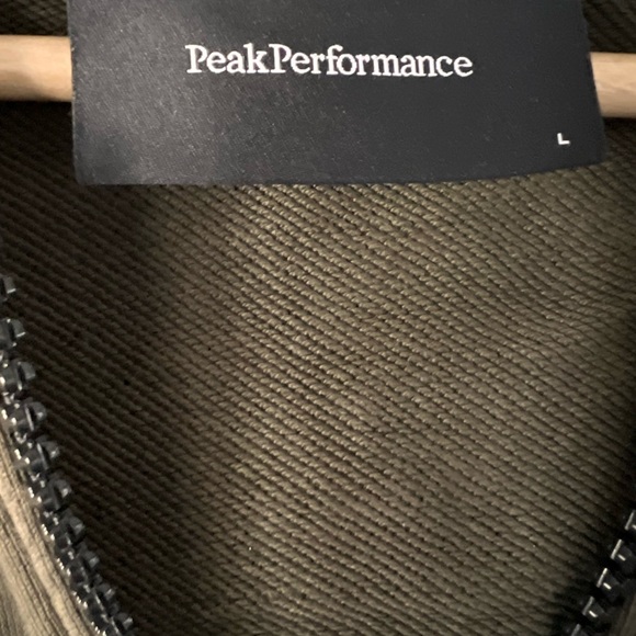 Peak performance large zip up hoodie - Picture 2 of 3